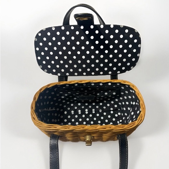 Small Rattan Wicker Purse - Picture 3 of 7